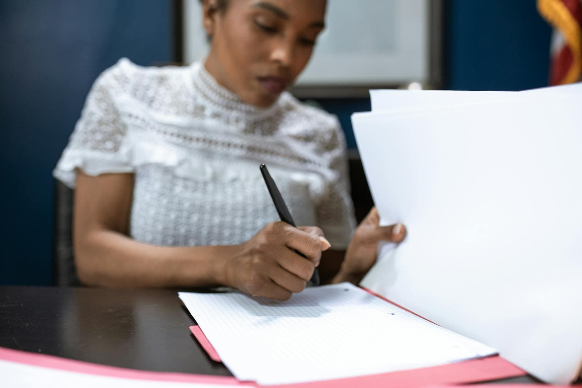 Green Card Sponsorship Now Requires $27,050 Minimum Income โ 2026 Poverty Guidelines Explained
