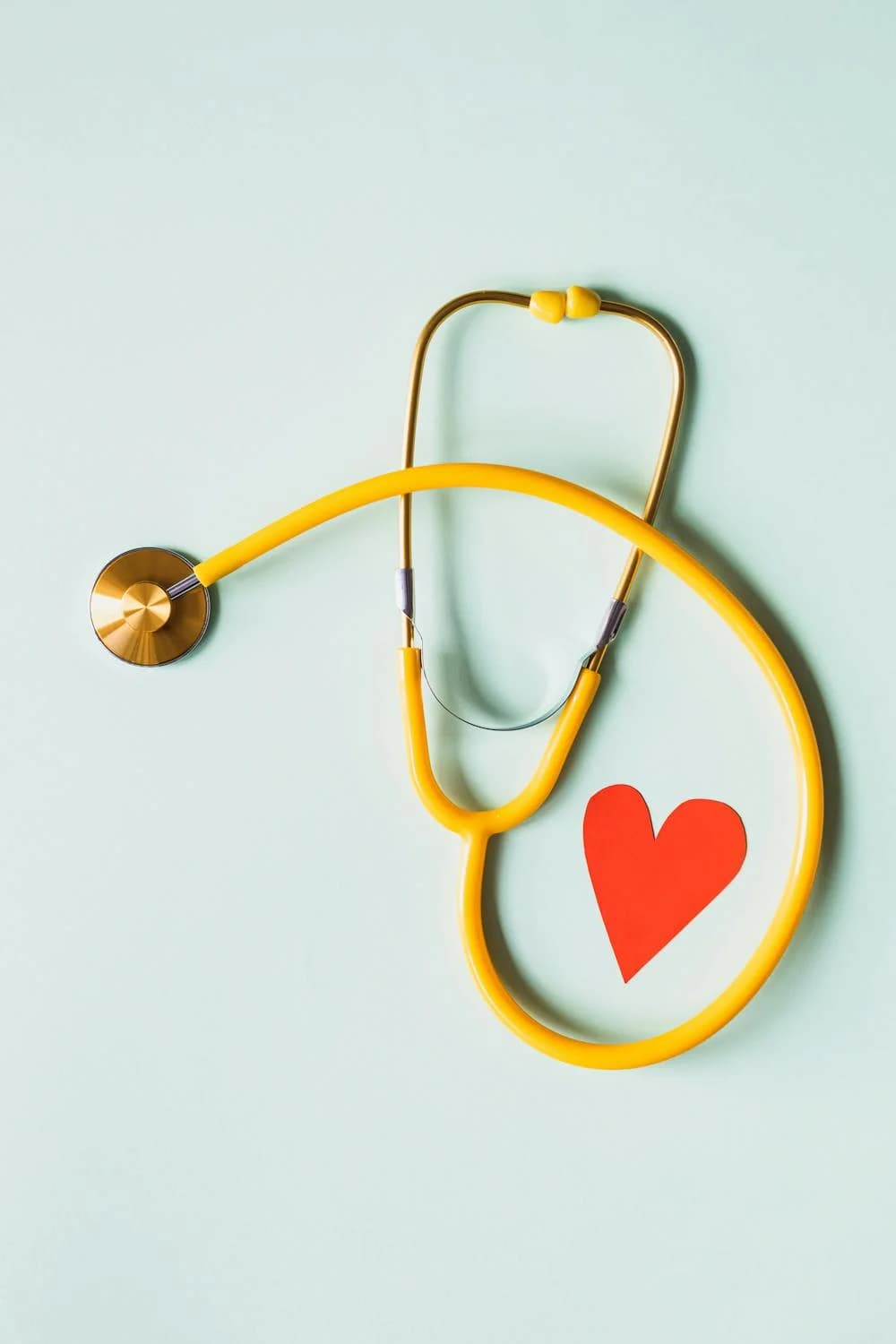 Best Health Insurance for Expats in 2026: Cigna vs Allianz vs SafetyWing