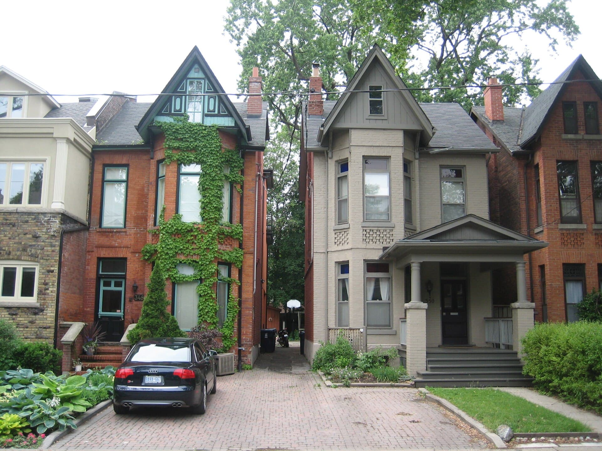 Bay-and-gable 2
