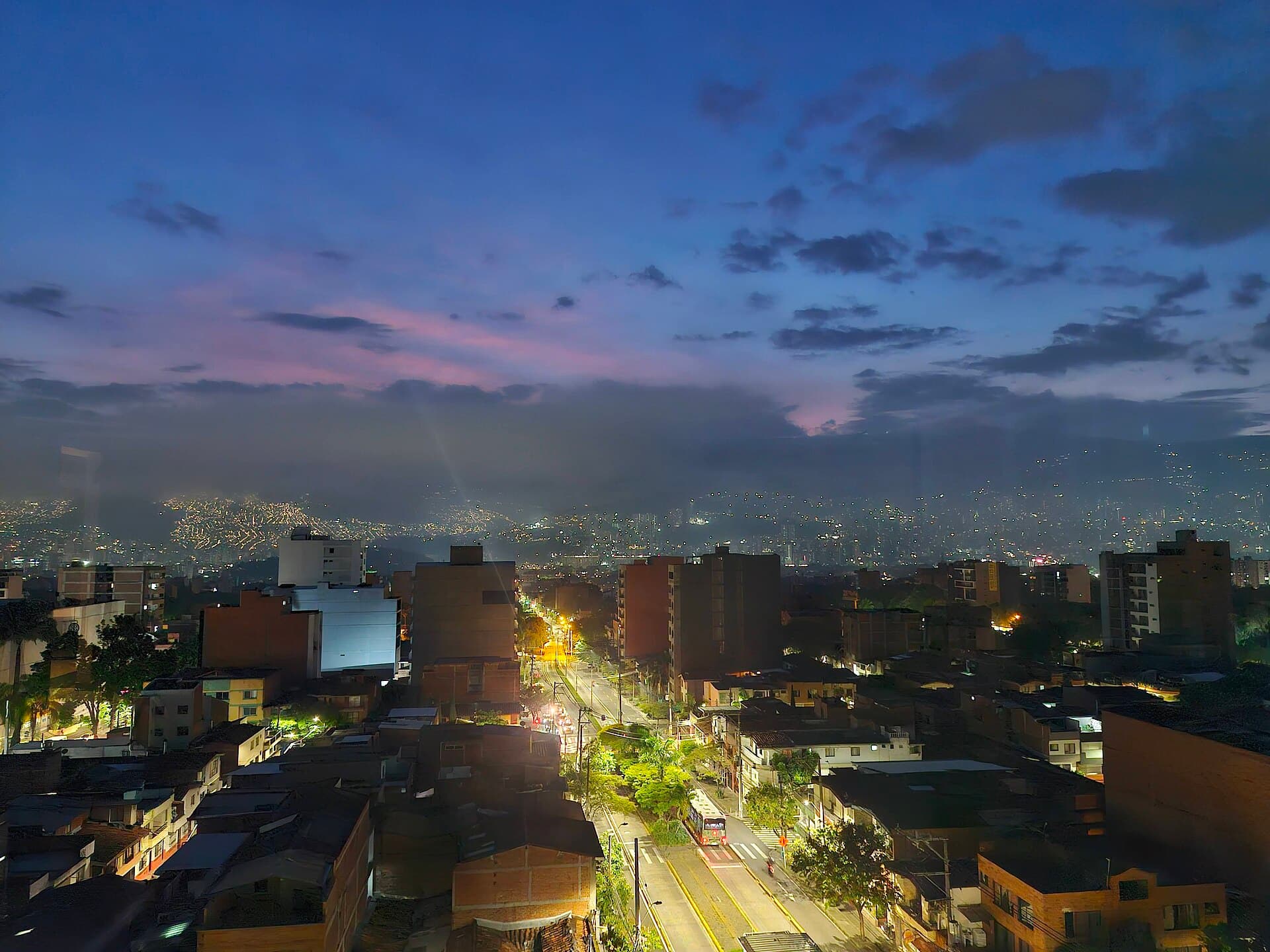Belén, Medellín en las horas de la mañana 2025