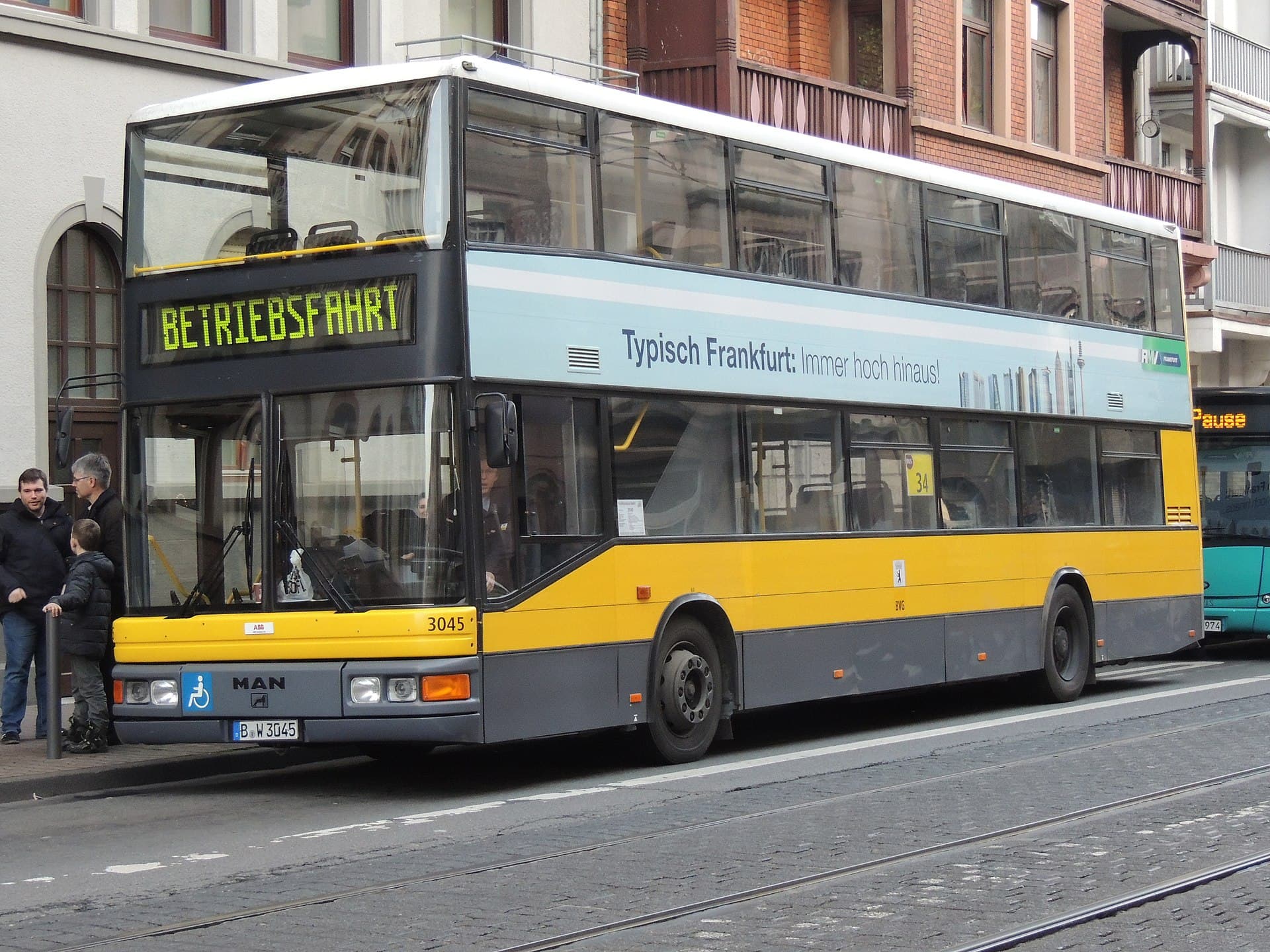 MAN ND 202 Frankfurt-Bornheim 19122015