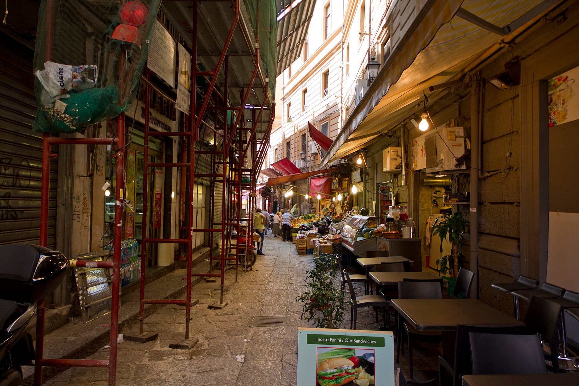 Mercato Vucciria, Castellammare, Palermo, Sicily, Italy - panoramio (1)