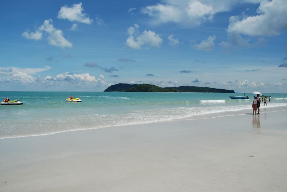 Jalan Pantai Tengah, 07000 Langkawi, Kedah, Malaysia - panoramio