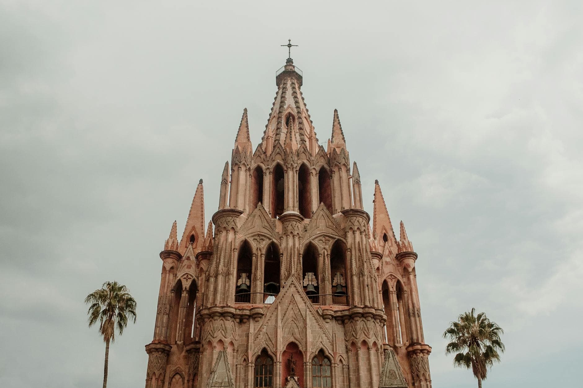 Stunning facade of Parroquia de San Miguel Arcángel in San Miguel de Allende, Mexico.