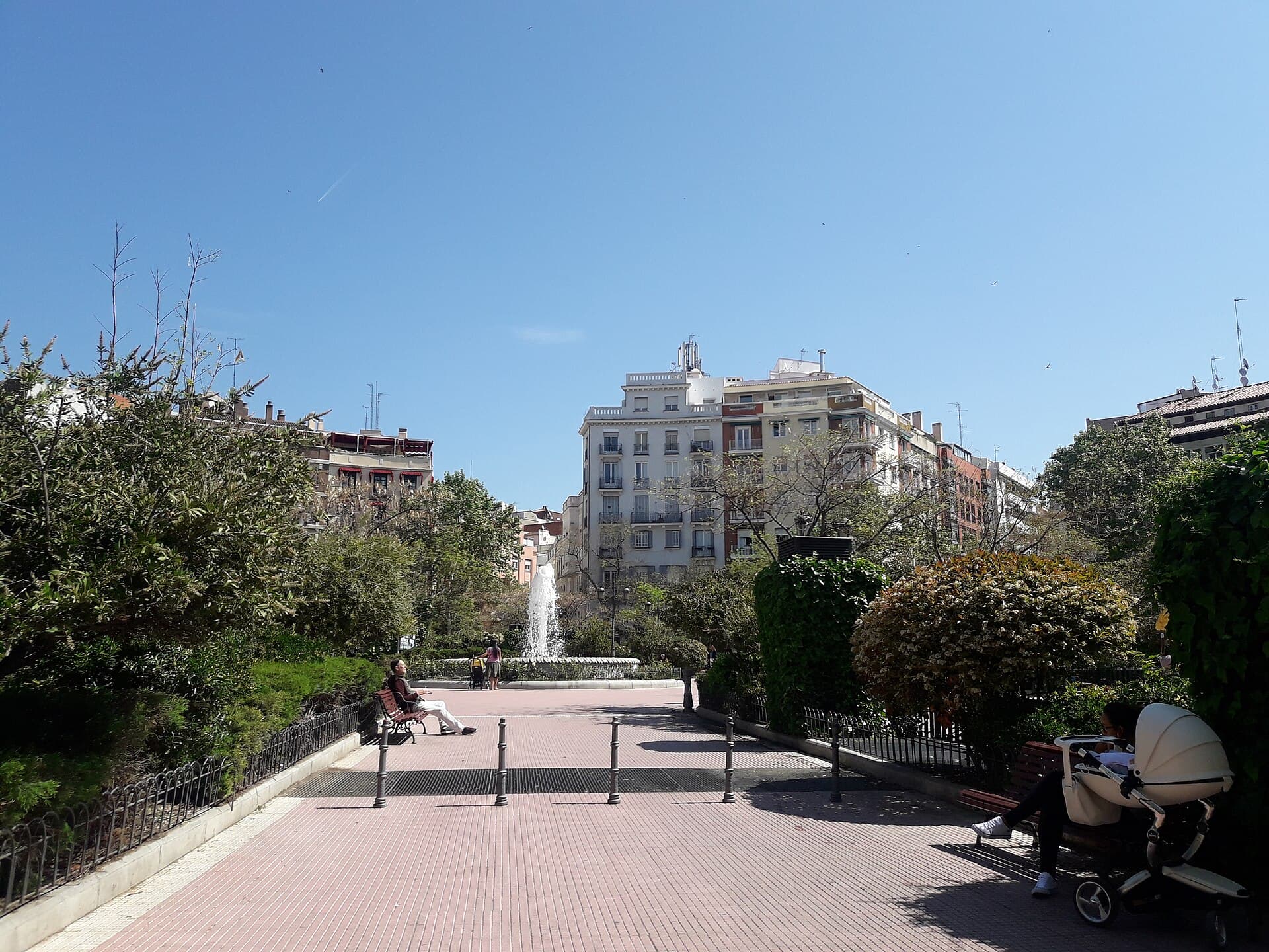 El entorno de la Plaza de Olavide, más seguro gracias al Fondo de Reequilibrio Territorial