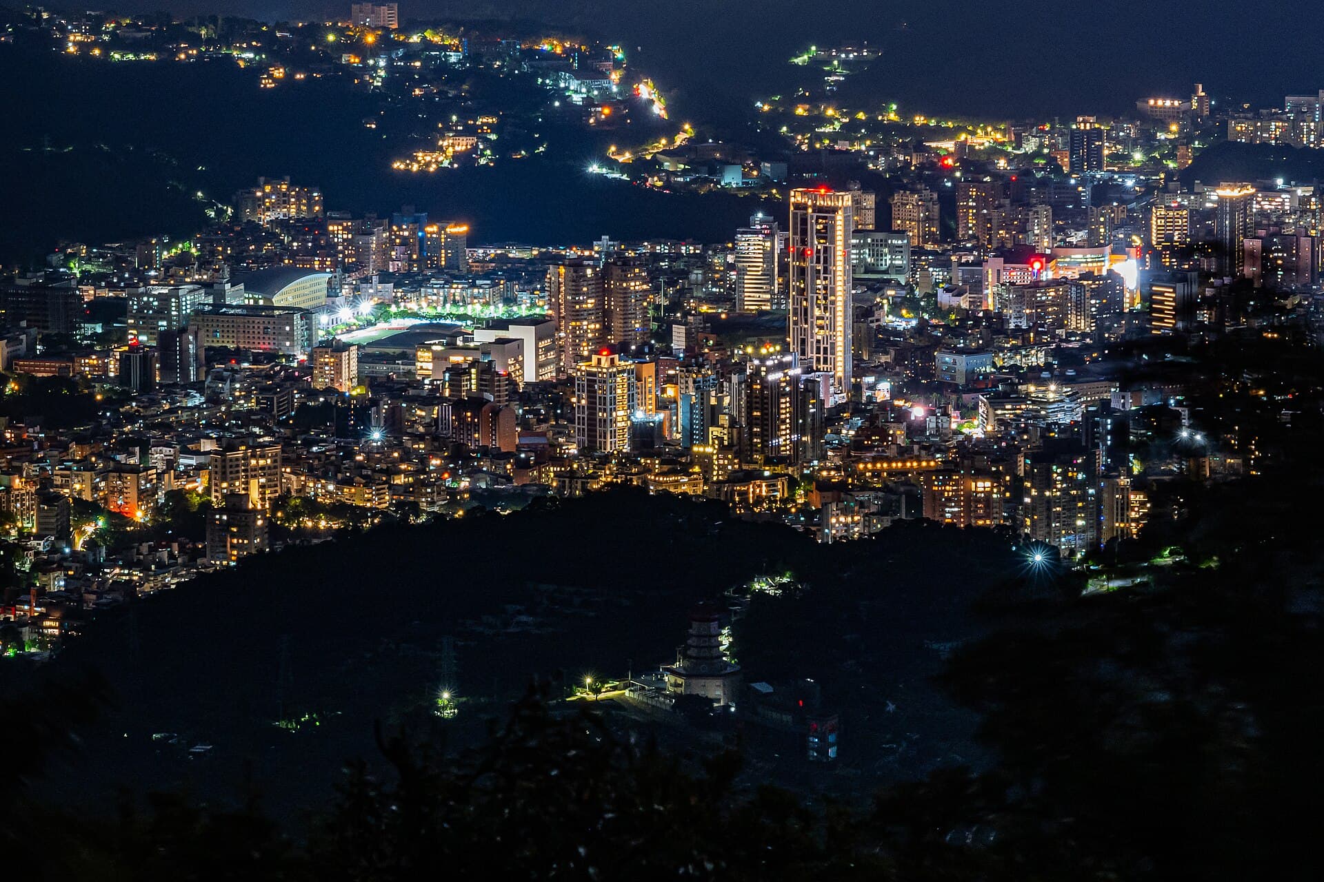 Tianmu, Taipei at night 20241012