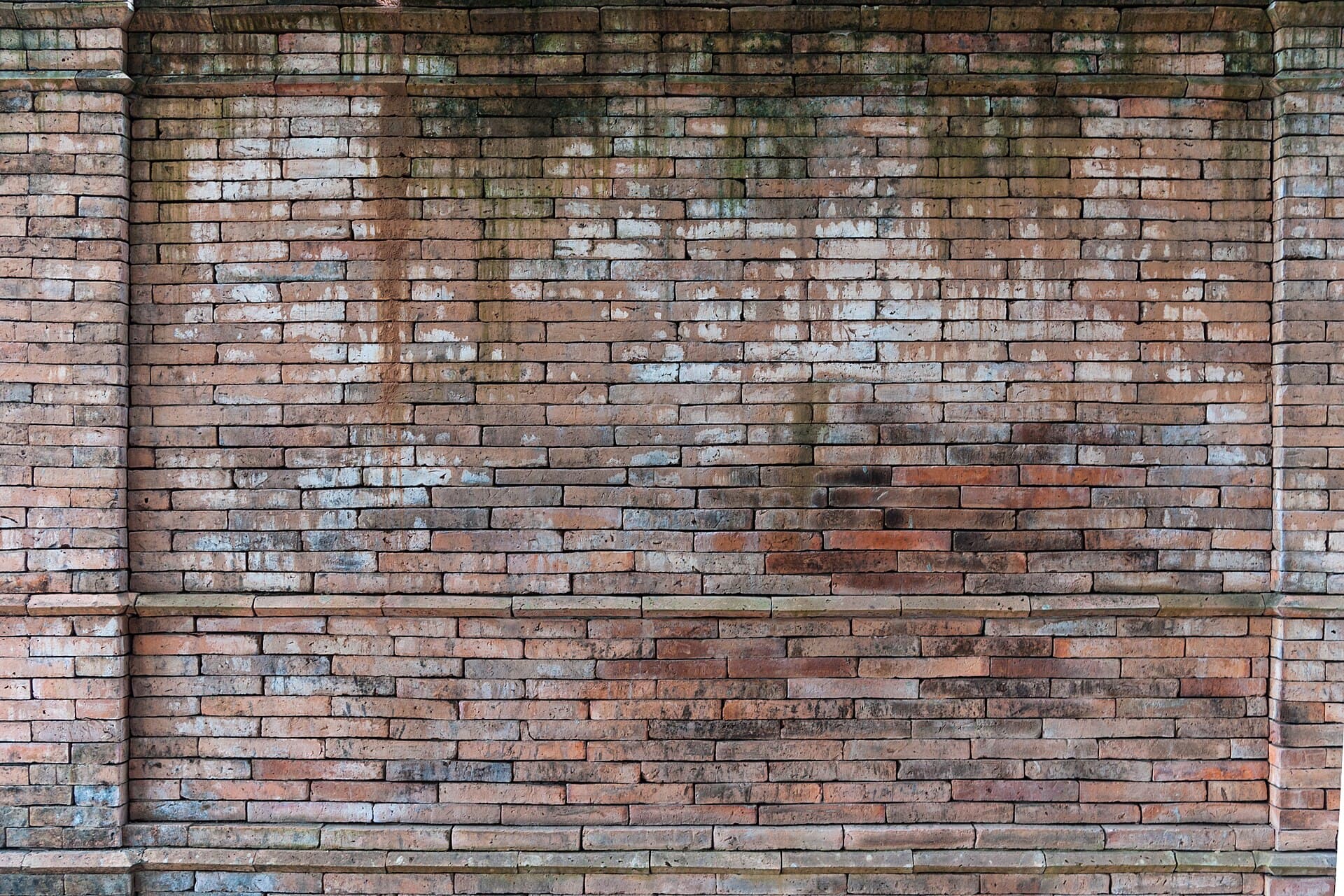 Chiang-Mai Thailand Brick-wall-01