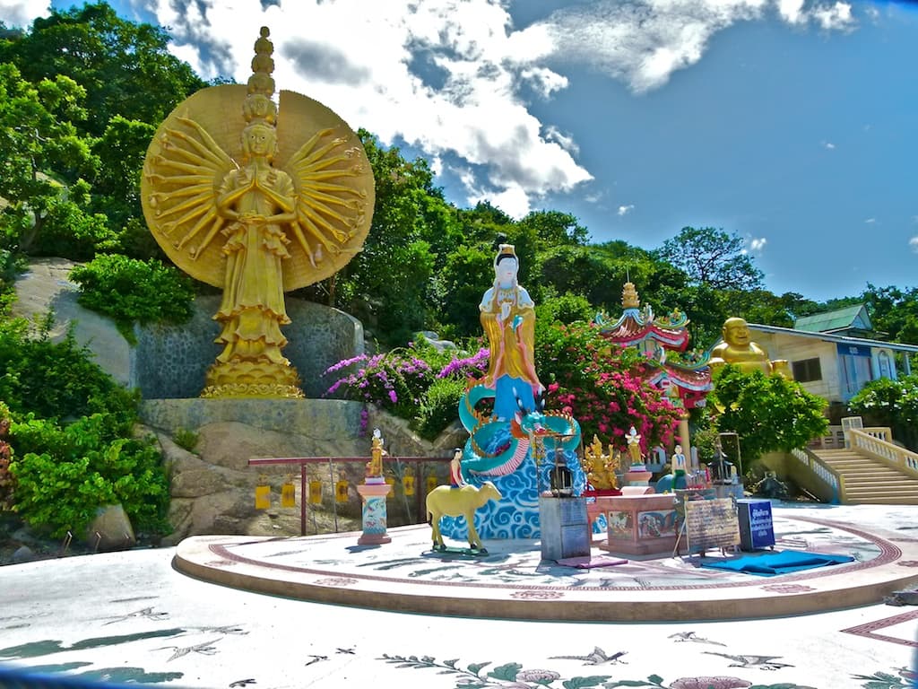 Khao Takiab, Chinese Temple - panoramio